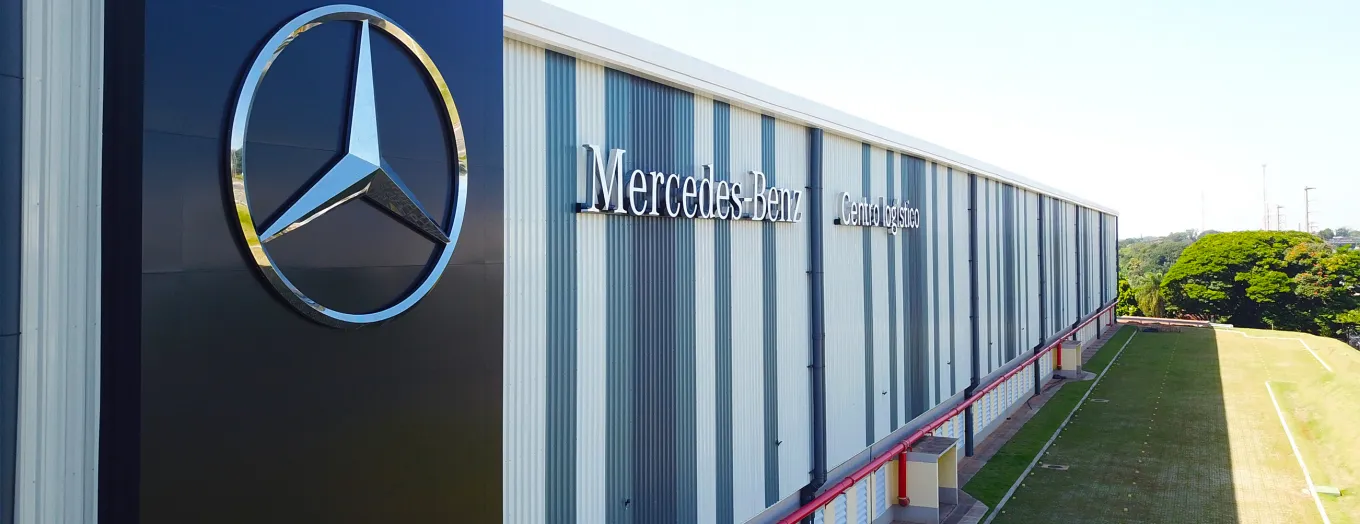 Mercedes-Benz inaugura Centro Logístico com foco em sustentabilidade